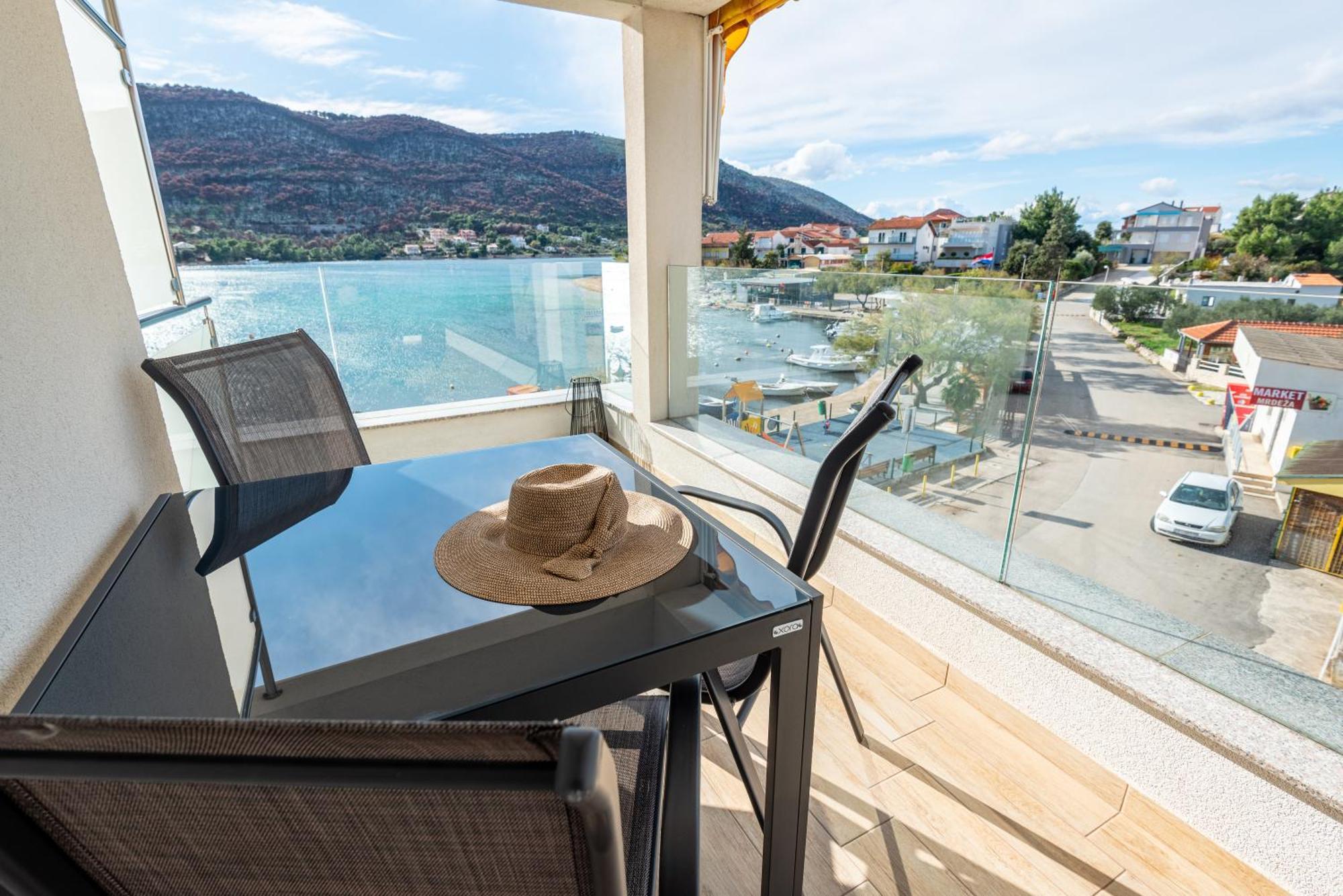 Apartments Holidays Roko Гребащиця Номер фото