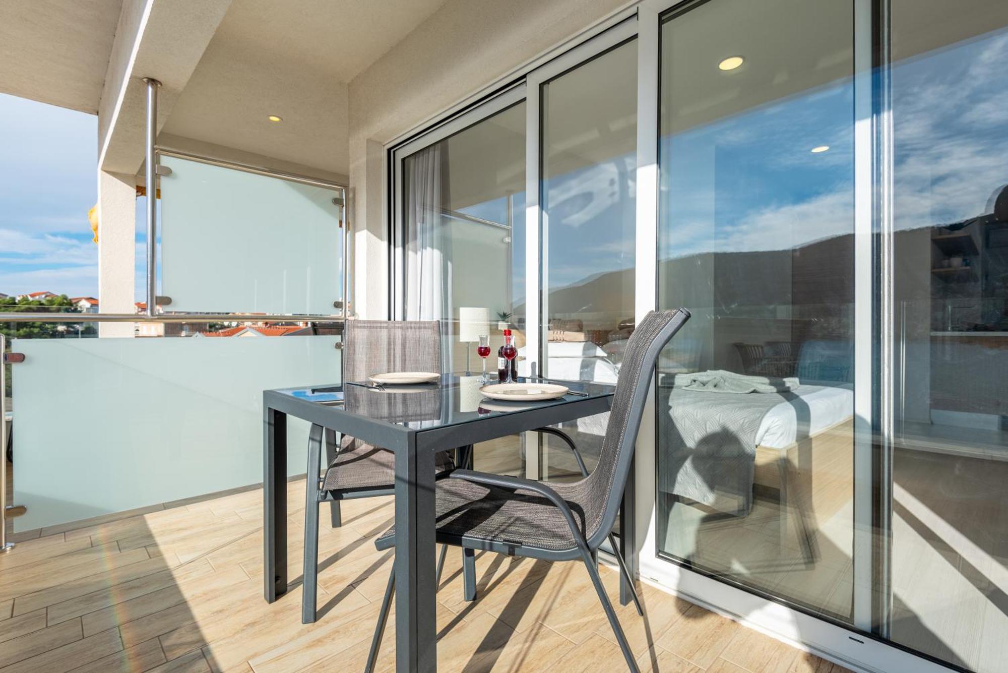 Apartments Holidays Roko Гребащиця Номер фото