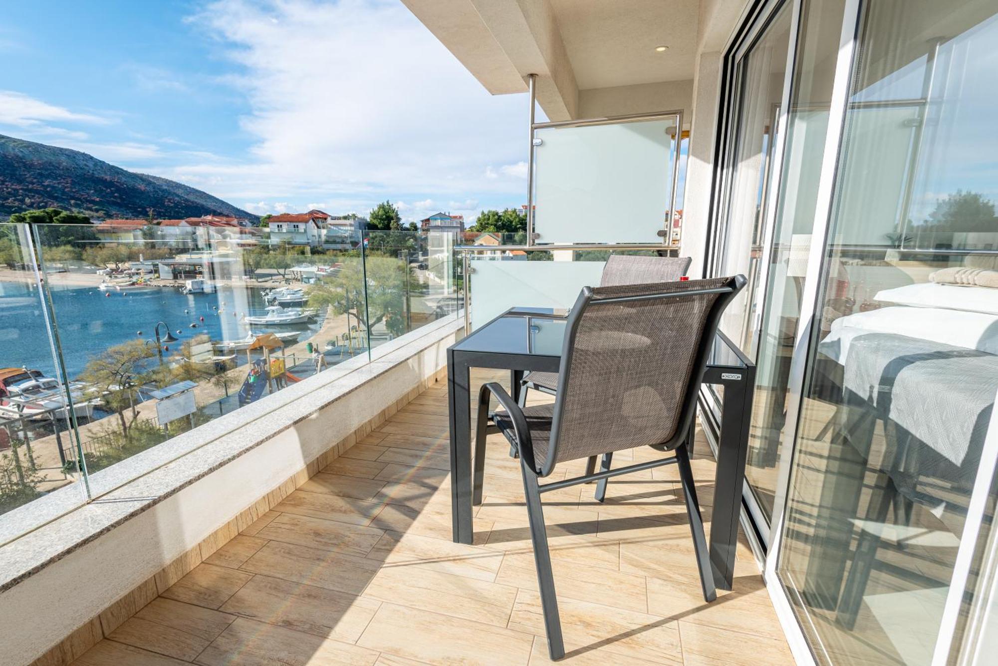 Apartments Holidays Roko Гребащиця Номер фото